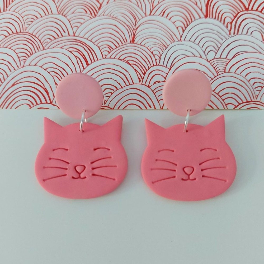 Pink Cat Stud Earrings - Picture 1 of 2